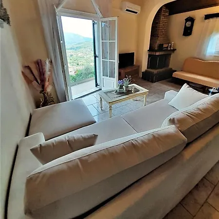 Chrysanthos Holiday home Agios Matthaios (Corfu)