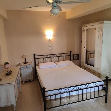 Holiday home Chrysanthos